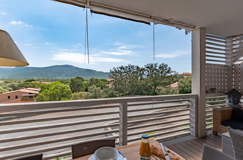 Foto 14 - Apartamento de 2 quartos em Porto-Vecchio com piscina e vistas do mar