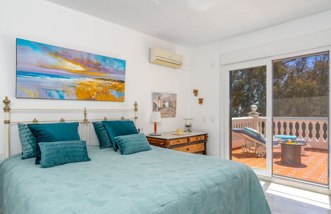 4 bedroom House in Benalmádena with private pool and garden - Photo 5