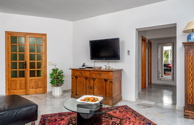 4 bedroom House in Benalmádena with private pool and garden - Photo 7