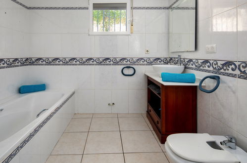 Foto 17 - Casa con 3 camere da letto a Sagra con piscina privata e vista mare