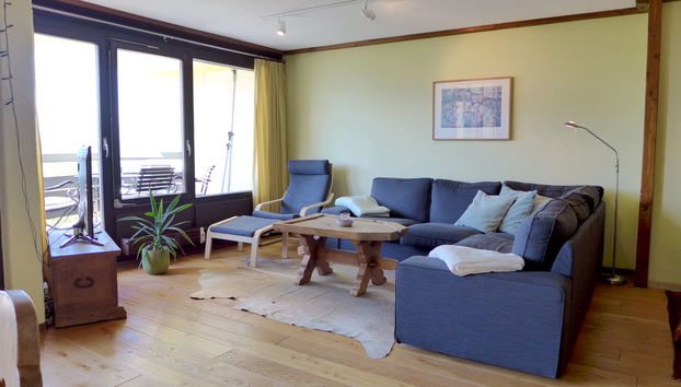 4 bedroom Apartment in Beatenberg with swimming pool and garden - Photo 2