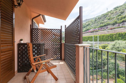 Photo 18 - 2 bedroom Apartment in Taormina with terrace