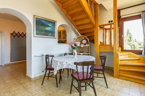 Foto 11 - Casa de 5 quartos em Balatonalmádi com jardim