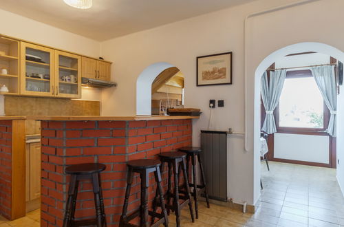 Foto 8 - Casa de 5 quartos em Balatonalmádi com jardim