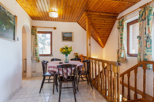 Foto 17 - Casa de 5 quartos em Balatonalmádi com jardim