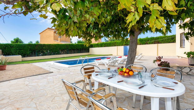 4 bedroom House in l'Ametlla de Mar with private pool and garden - Photo 2