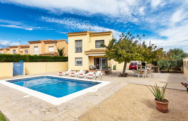 Casa de 4 quartos em l'Ametlla de Mar com piscina privada e jardim - Foto 1