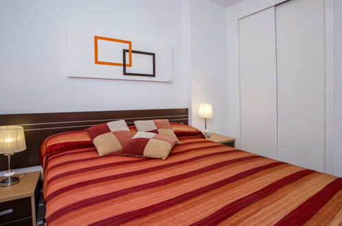Foto 14 - Appartamento con 2 camere da letto a Dénia con piscina privata e vista mare