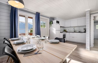 Photo 3 - 4 bedroom House in Vik i Sogn with terrace and sauna