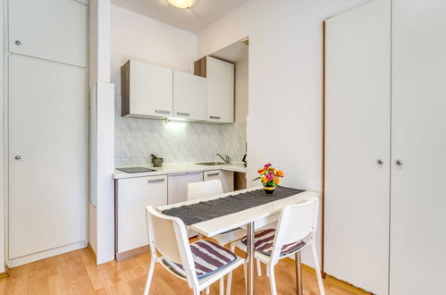 Foto 6 - Apartamento em Lovran com jardim