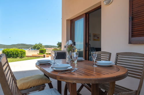 Photo 3 - 1 bedroom Apartment in Santa Teresa Gallura with garden and terrace