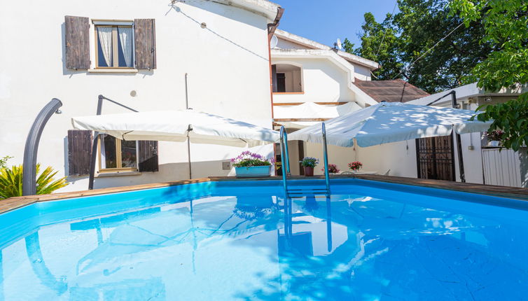 Photo 1 - Maison de 4 chambres à Atri avec piscine privée et jardin