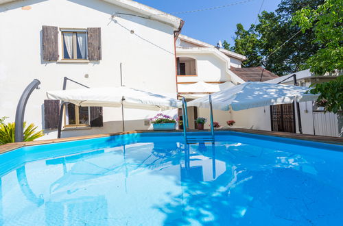 Photo 1 - Maison de 4 chambres à Atri avec piscine privée et vues à la mer