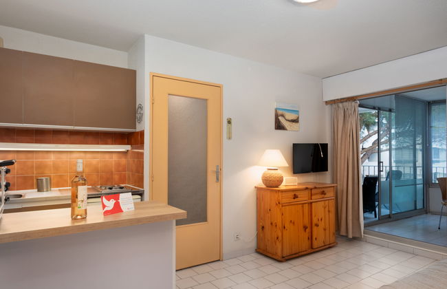 Apartamento de 2 quartos em La Grande-Motte com piscina e terraço - Foto 20