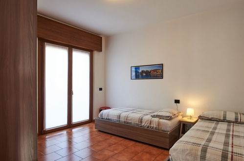 Photo 15 - 2 bedroom Apartment in Dongo with terrace and mountain view