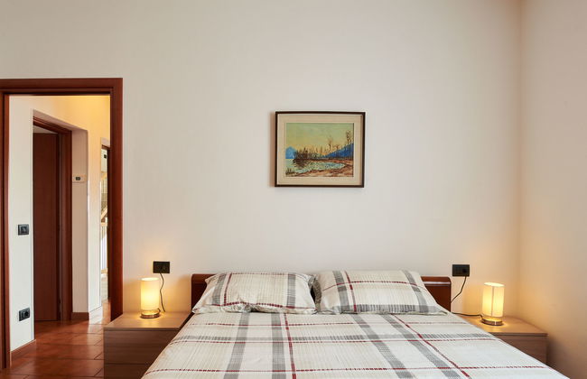 Apartamento de 3 quartos em Dongo com jardim e terraço - Foto 11