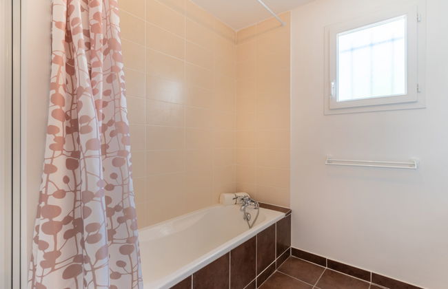 Casa de 4 quartos em Aigues-Mortes com piscina privada e terraço - Foto 14