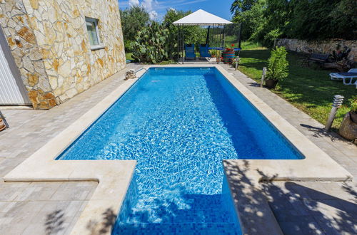 Foto 32 - Haus mit 1 Schlafzimmer in Marčana mit schwimmbad und garten