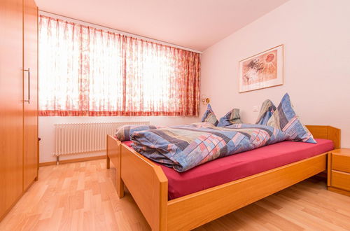 Foto 6 - Appartamento con 2 camere da letto a Saas-Fee