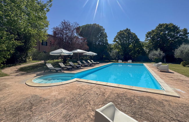 Casa de 6 quartos em Bettona com piscina privada e jardim - Foto 2