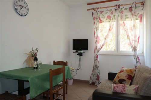 Photo 8 - 1 bedroom Apartment in Rab with garden and sea view