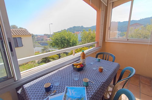 Photo 19 - 1 bedroom Apartment in Saint-Raphaël with swimming pool