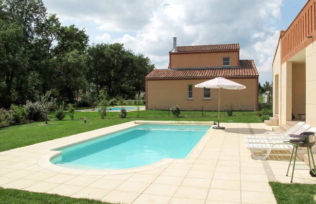 Casa de 4 quartos em Pont-de-Larn com piscina privada e terraço - Foto 9