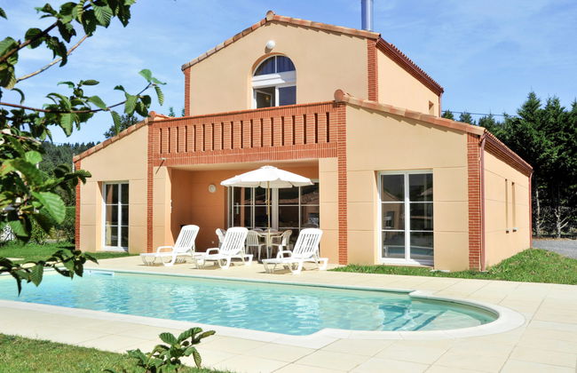 Casa de 4 quartos em Pont-de-Larn com piscina privada e terraço - Foto 1