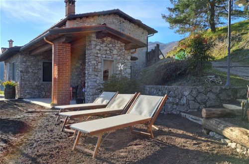 Foto 56 - Casa con 3 camere da letto a Molazzana con piscina e giardino