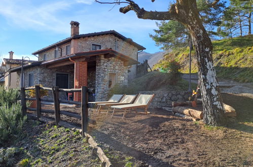 Foto 54 - Casa con 3 camere da letto a Molazzana con piscina e giardino