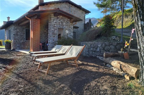 Foto 44 - Casa con 3 camere da letto a Molazzana con piscina e giardino