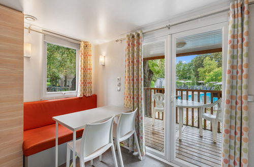 Photo 2 - Maison de 2 chambres à Prague avec piscine et jardin