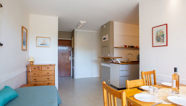 Apartment mit 2 Schlafzimmern in Bormes-les-Mimosas mit schwimmbad und garten - Foto 2