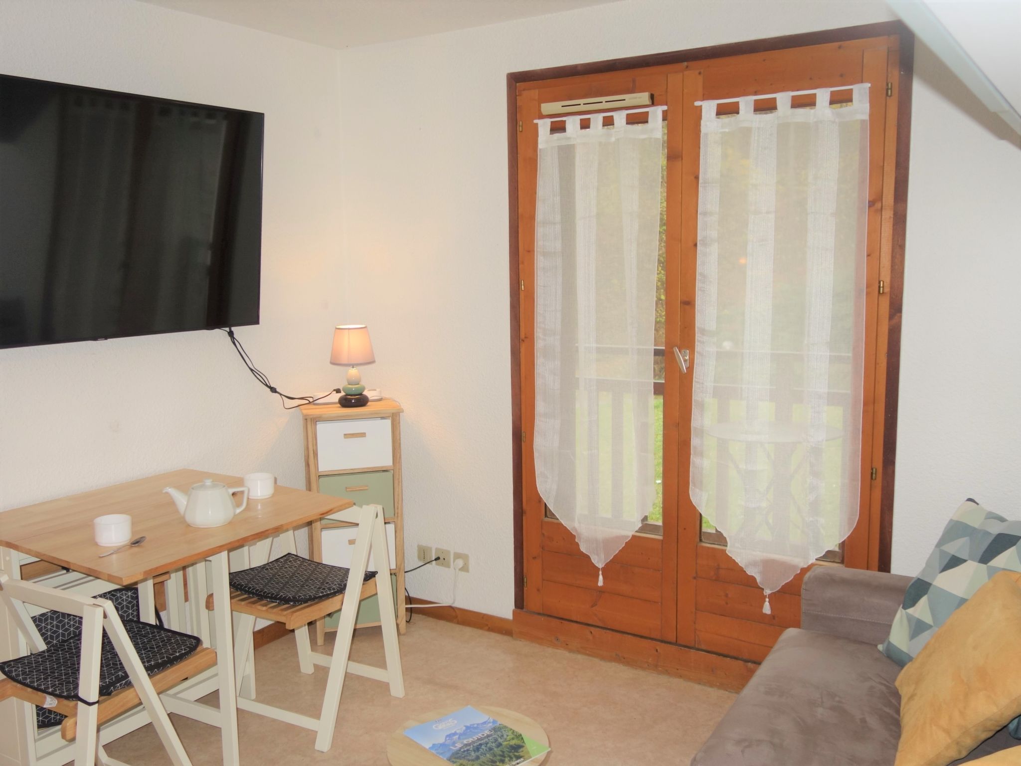 Foto 8 - Appartamento con 1 camera da letto a Saint-Gervais-les-Bains con vista sulle montagne