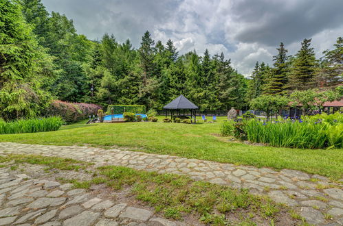 Foto 11 - Casa de 5 quartos em Andrychów com piscina privada e jardim