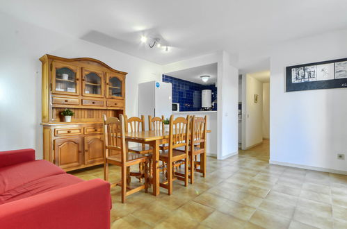 Photo 6 - 2 bedroom Apartment in Roses with garden and terrace