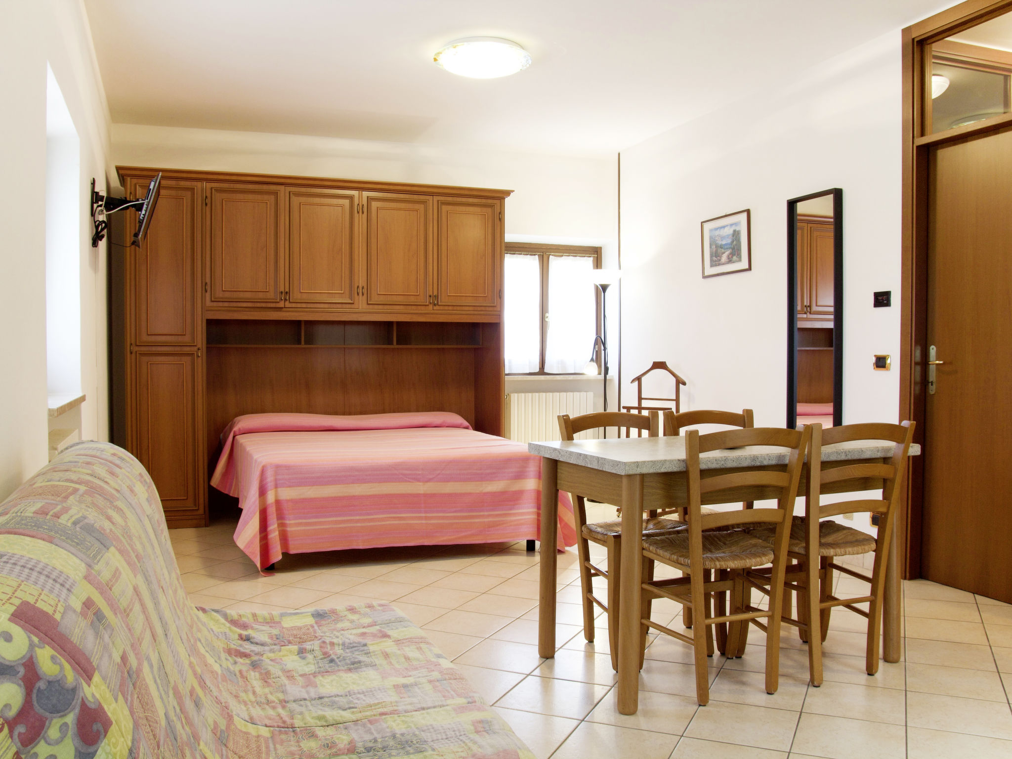 Foto 8 - Apartamento de 1 quarto em Bardolino com piscina e jardim