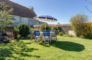 Foto 3 - Casa de 3 quartos em Longues-sur-Mer com jardim e vistas do mar