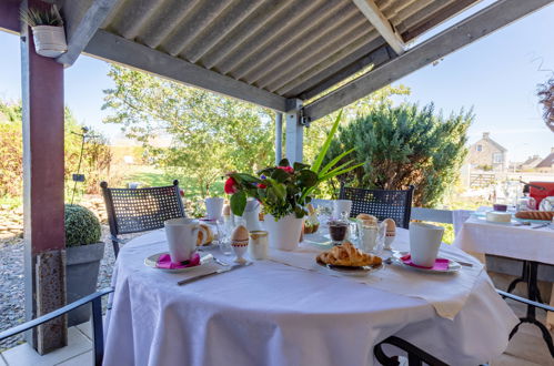 Foto 2 - Casa con 3 camere da letto a Longues-sur-Mer con giardino e terrazza