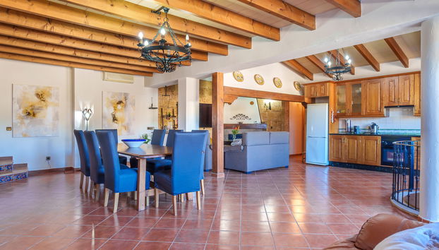 Casa de 4 quartos em Selva com piscina privada e jardim - Foto 4