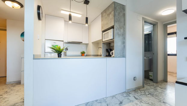 Apartamento de 3 quartos em Salou com piscina e terraço - Foto 2