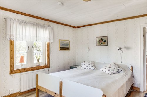 Foto 16 - Casa con 2 camere da letto a Ätran con giardino