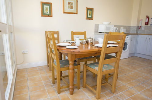 Photo 9 - 2 bedroom Apartment in Kilrush