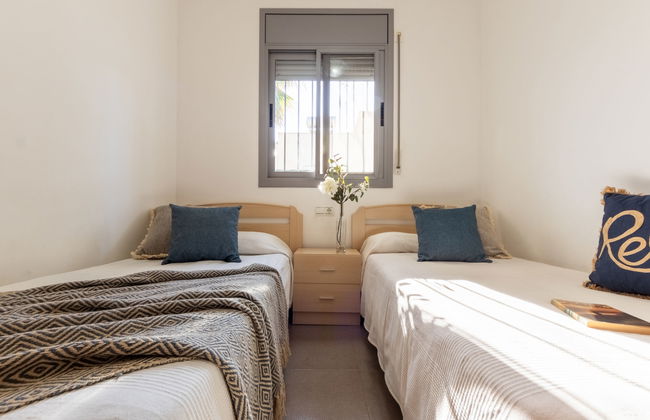 Casa de 4 quartos em Deltebre com piscina privada e jardim - Foto 11