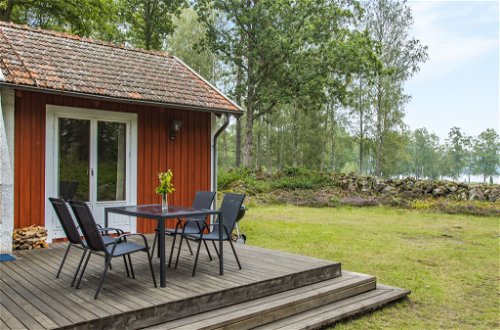 Foto 2 - Casa de 2 habitaciones en Eringsboda con jardín