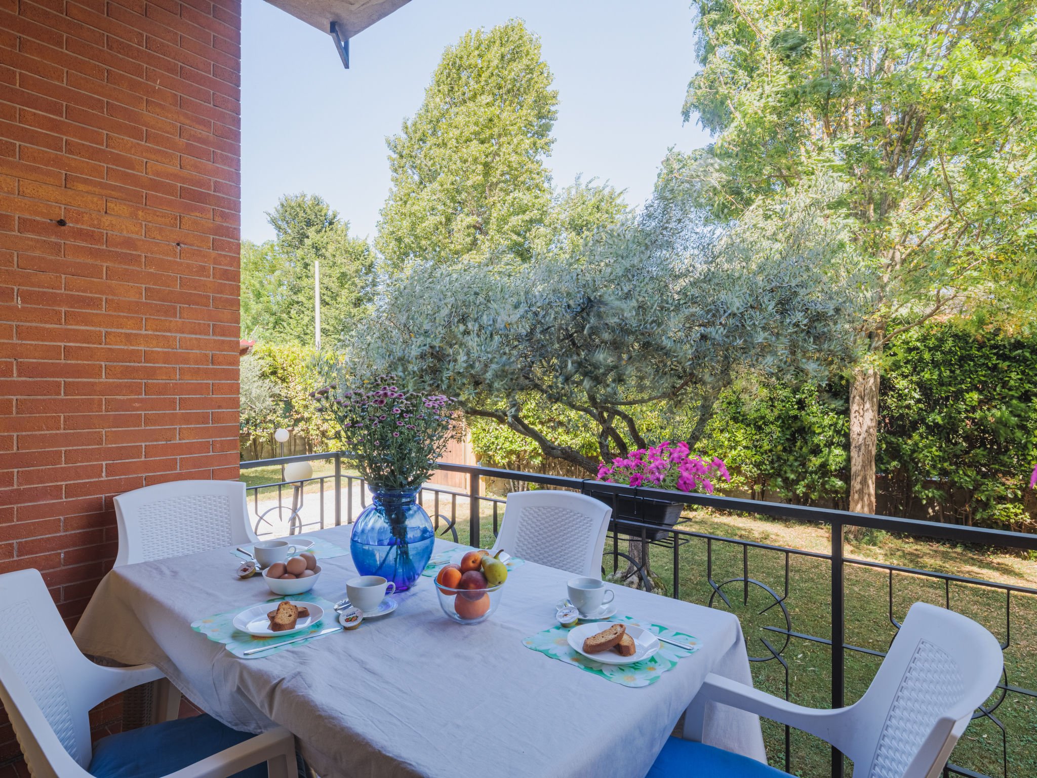 Photo 4 - 2 bedroom Apartment in Massa with garden