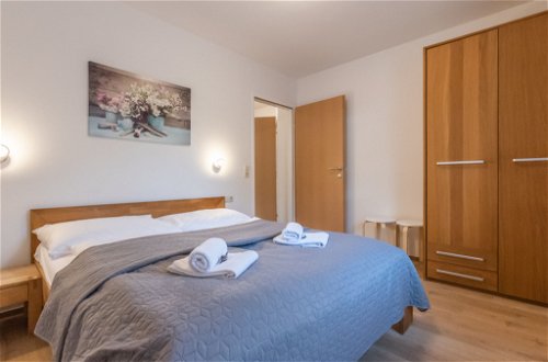 Foto 22 - Appartamento con 3 camere da letto a Zell am See con terrazza e vista sulle montagne