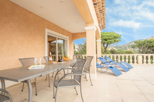 Photo 29 - Maison de 4 chambres à Roquebrune-sur-Argens avec piscine privée et jardin