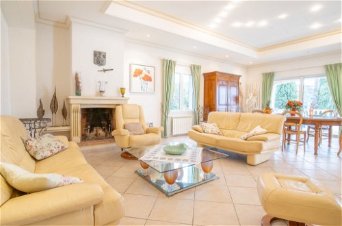 Photo 2 - 4 bedroom House in Roquebrune-sur-Argens with private pool and sea view