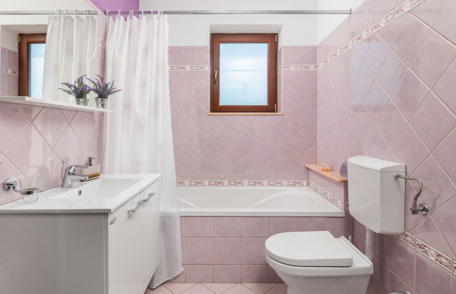 Casa de 7 quartos em Kastav com piscina privada e jardim - Foto 33